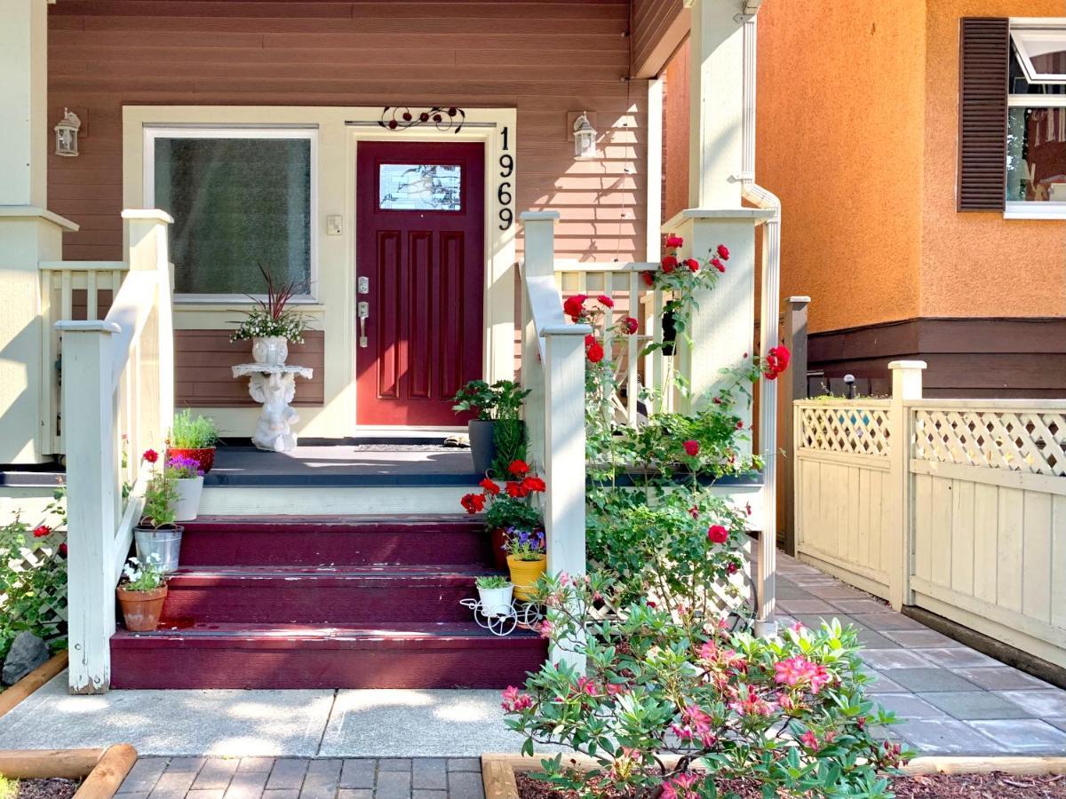 Private Guest Suite 10Mins To Downtown - King Bed - Bathtub - Free Parking Vancouver Esterno foto